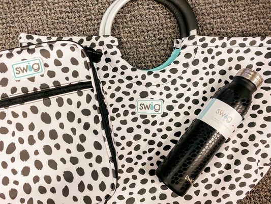 Patterned gift bags and matching drinkware